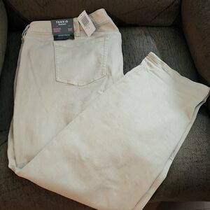 Torrid Boyfriend Straight Jeans in size 26T